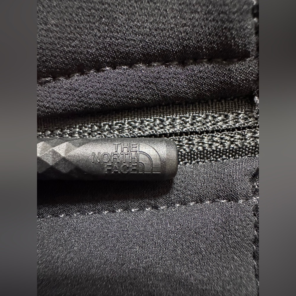 The North Face Stretch Soft Shell, Black - Picture 8 of 14